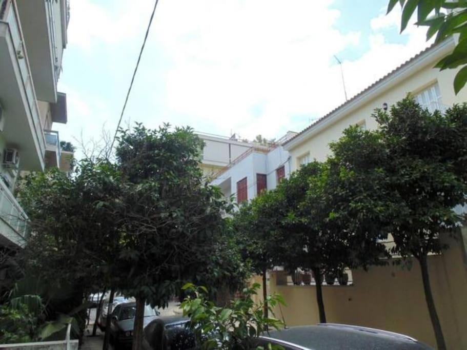 Apartment With Private Patio アテネ エクステリア 写真