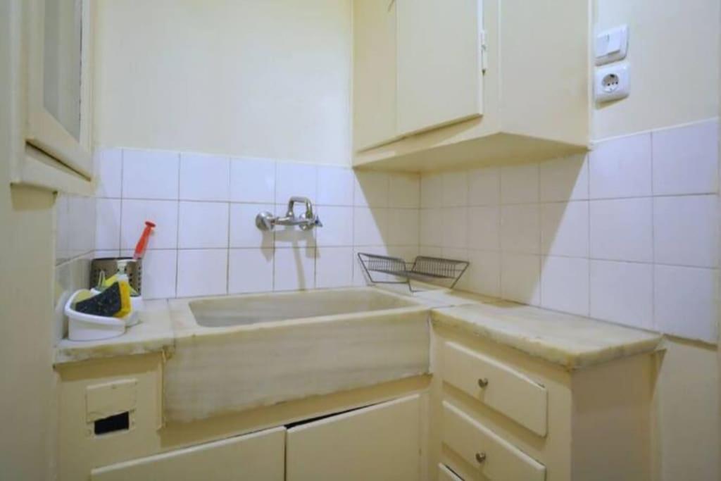 Apartment With Private Patio アテネ エクステリア 写真
