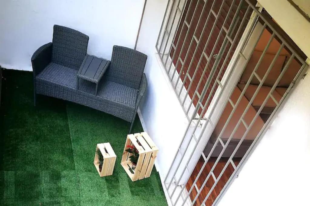 Apartment With Private Patio アテネ エクステリア 写真